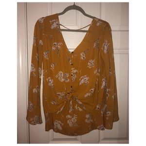 Billabong tie-up top